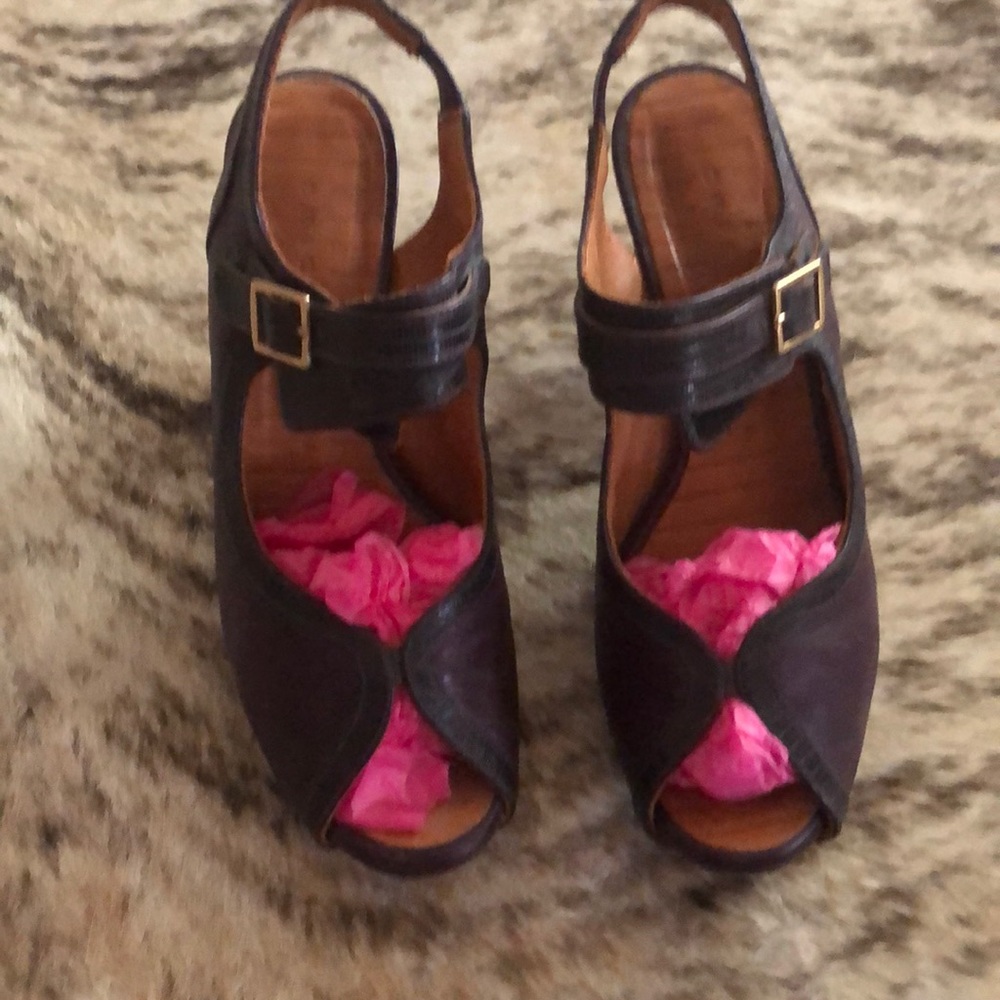 Chie Mihara Purple Platform Sandal